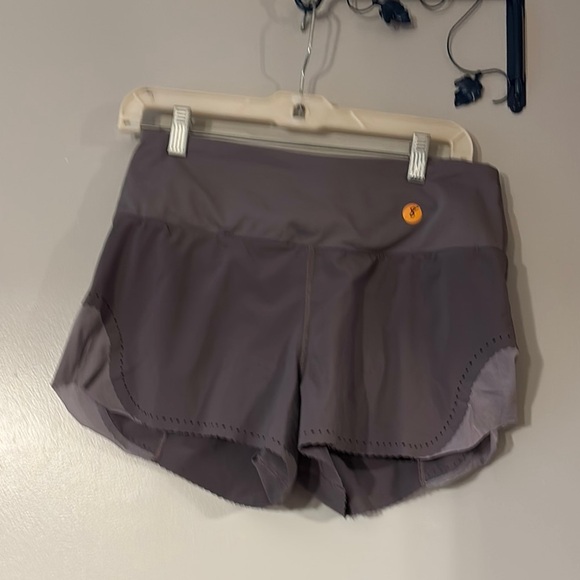lululemon athletica Pants - LULULEMON SMOOTH STRIDE SHORTS